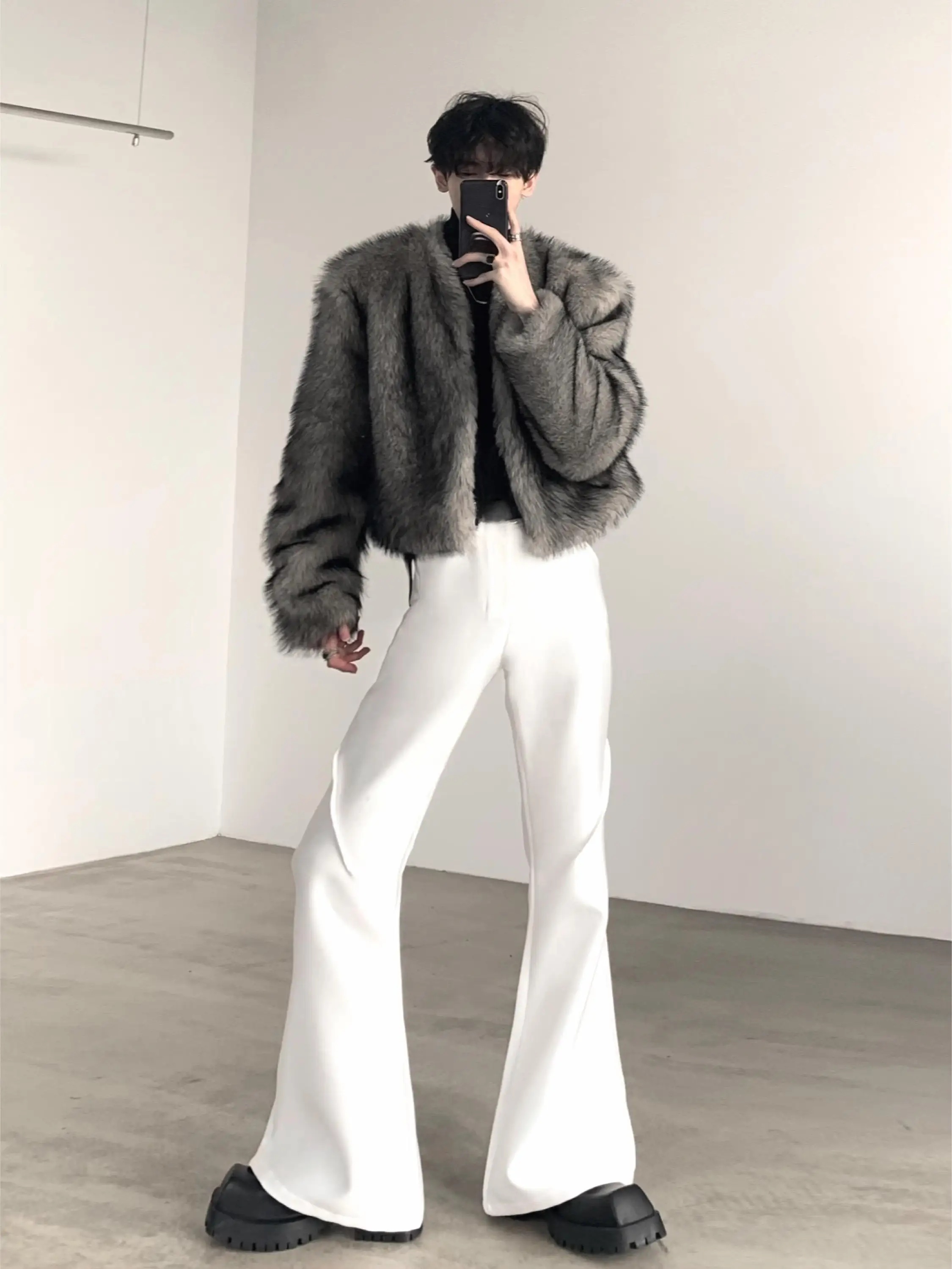 Fashionable Grey  Fur Jacket M - огляд і ціна Street Fashion Jacket