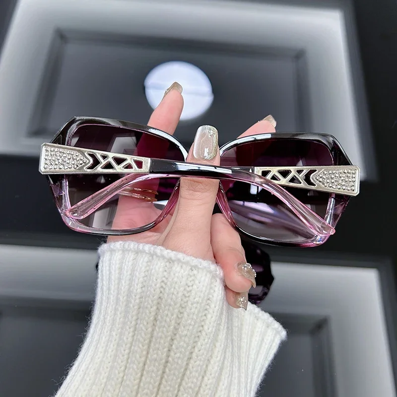 Vintage Oversized Sunglasses W - огляд і ціна Street Fashion Brands