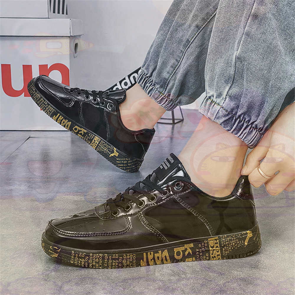 Round Foot Size 45 Sneakers Wh - огляд і ціна Street Fashion Vietnam